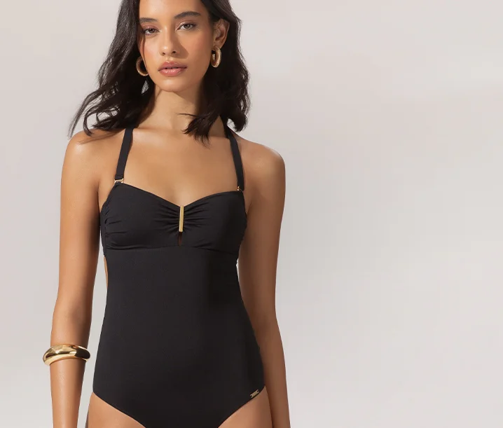 Salinas: Redefining Beachwear with Style, Comfort, and Elegance